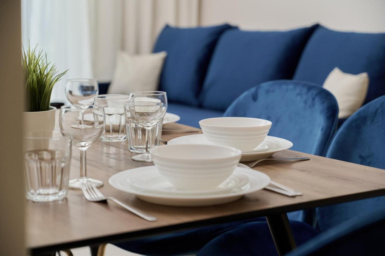 Apartament Stylish Madalinskiego With Garden Terrace And Free Garage By Renters Wrocław