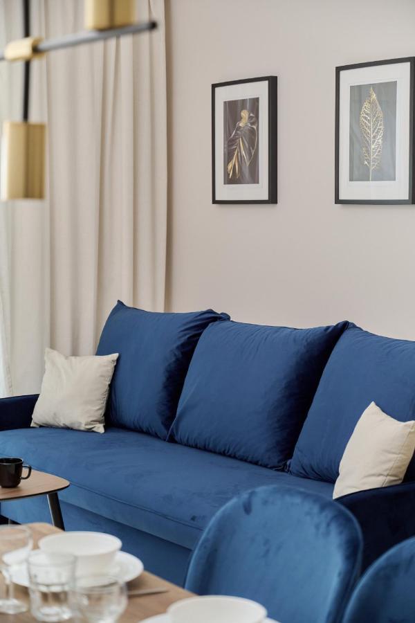 Stylish Madalinskiego With Garden Terrace And Free Garage By Renters Apartament Wrocław